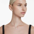 Ariana Grande x Swarovski hanger