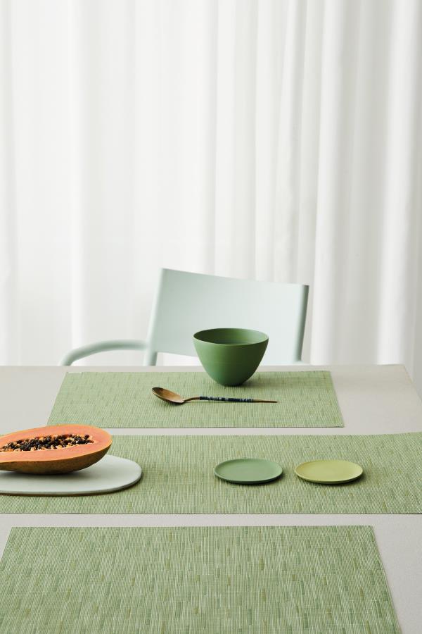 table bamboo springgreen