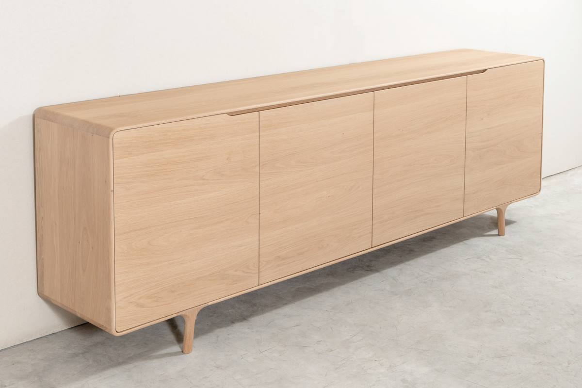 DRESSOIR SVEN EIK MASSIEF MAATWERK