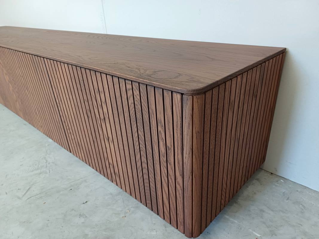 TV MEUBEL EIK MASSIEF WALNUT